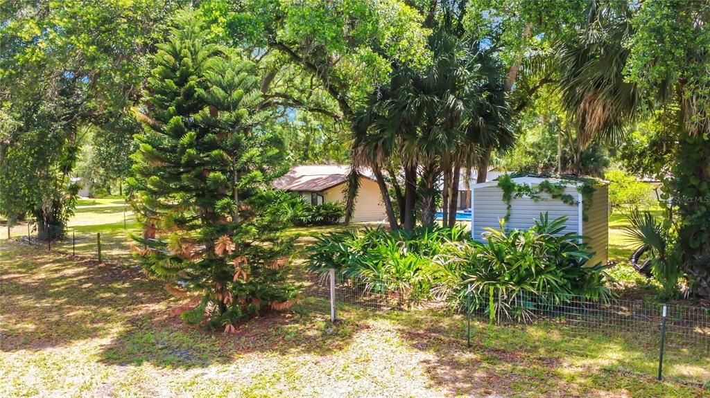 For Sale: $510,000 (4 beds, 2 baths, 2116 Square Feet)