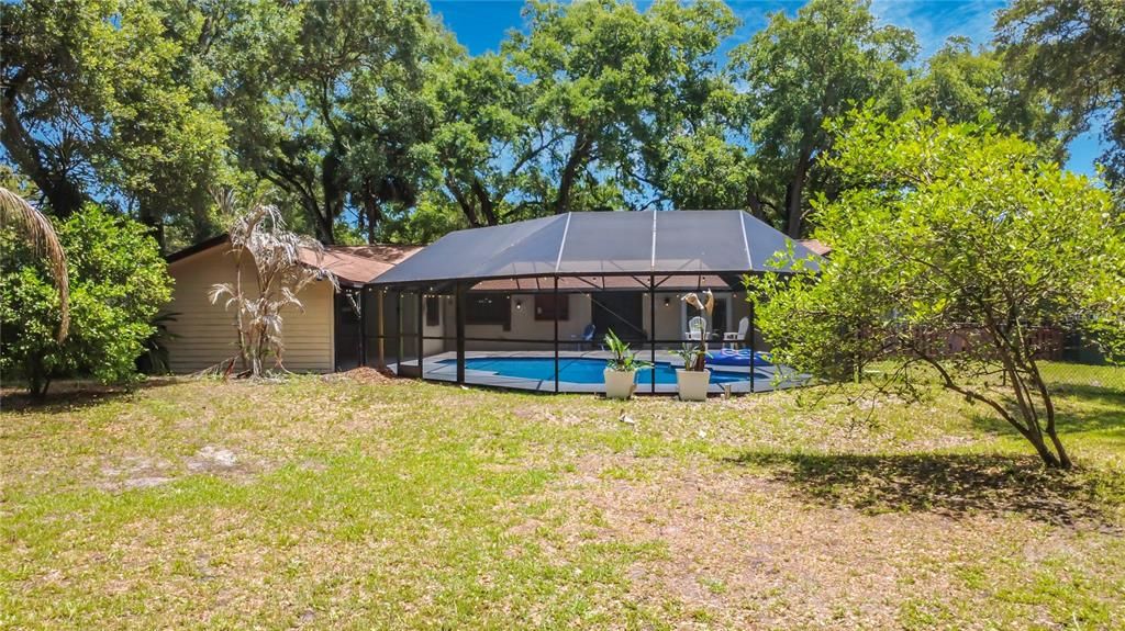 For Sale: $510,000 (4 beds, 2 baths, 2116 Square Feet)
