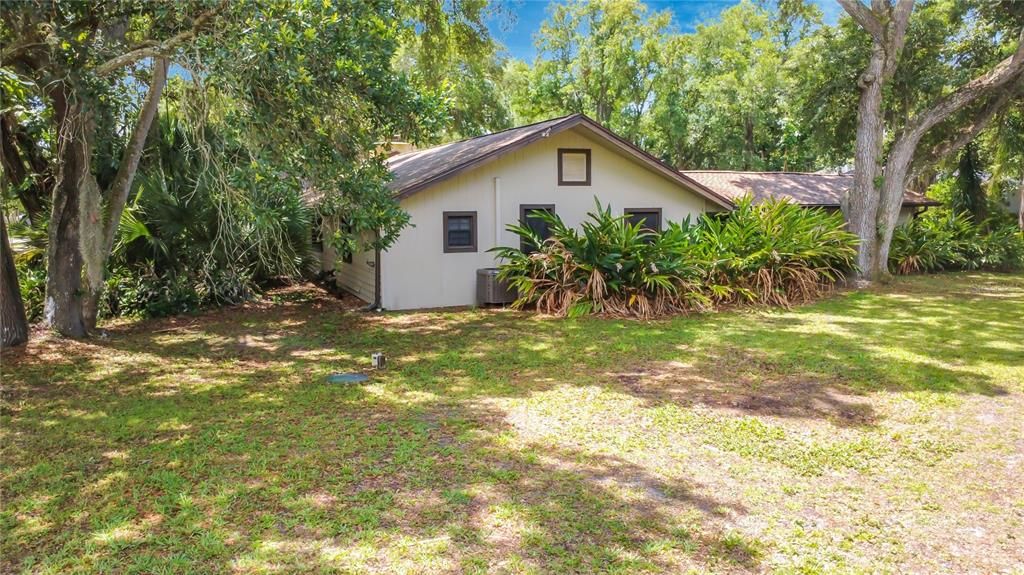 For Sale: $510,000 (4 beds, 2 baths, 2116 Square Feet)