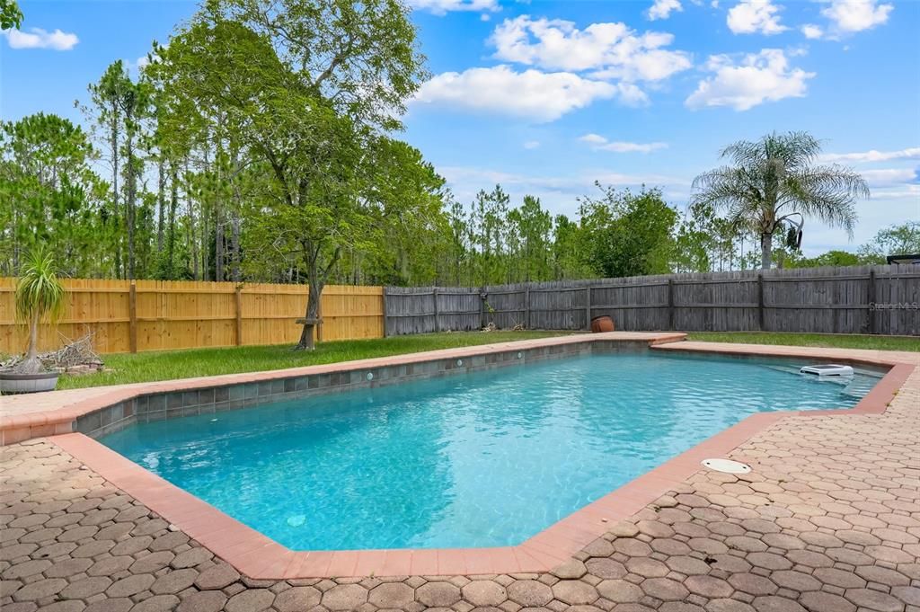 For Sale: $439,000 (4 beds, 2 baths, 2730 Square Feet)