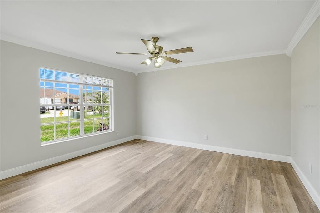 For Sale: $439,000 (4 beds, 2 baths, 2730 Square Feet)