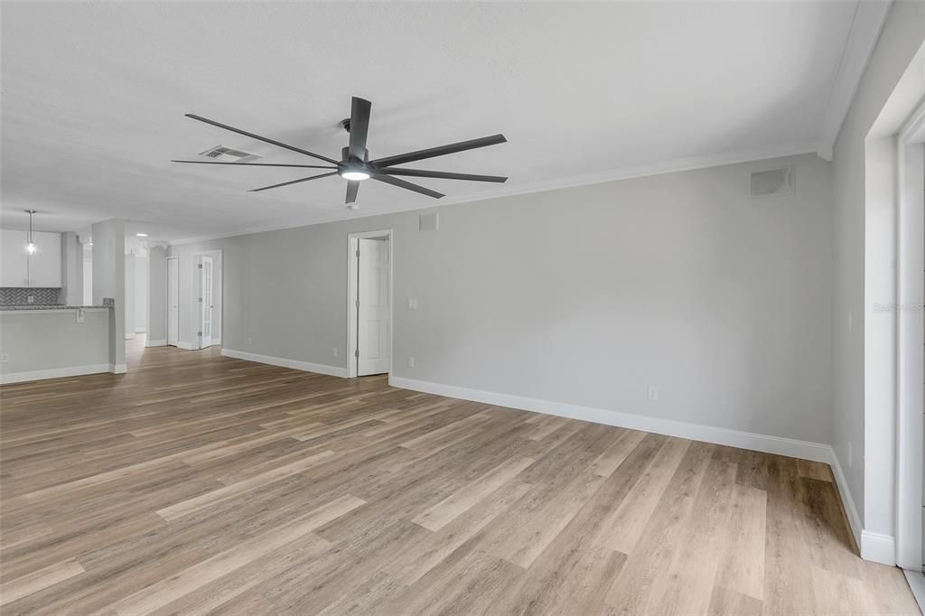 For Sale: $439,000 (4 beds, 2 baths, 2730 Square Feet)