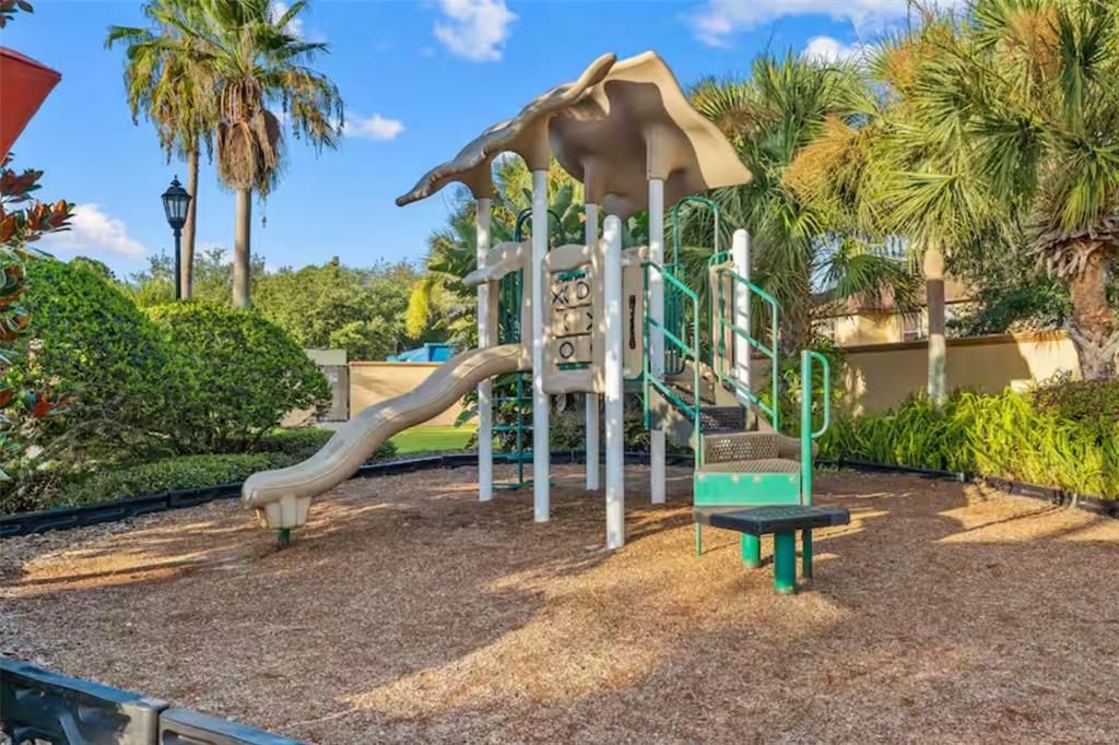 En Venta: $299,990 (4 camas, 3 baños, 1856 Pies cuadrados)