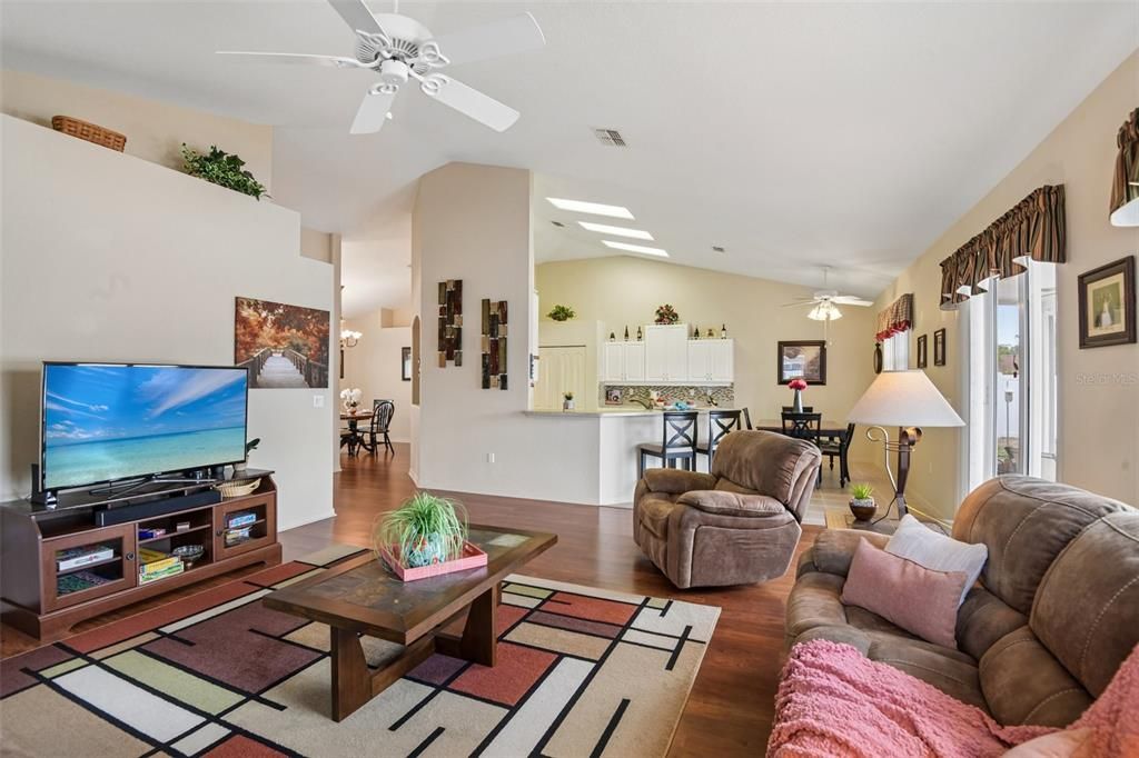 For Sale: $415,000 (3 beds, 2 baths, 2025 Square Feet)