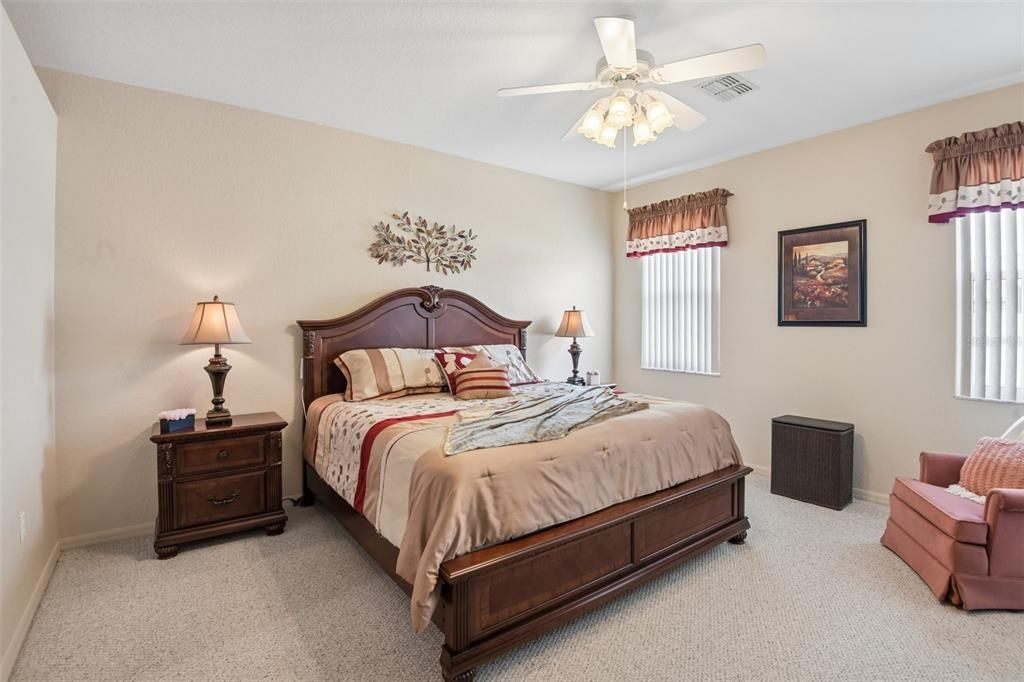 For Sale: $415,000 (3 beds, 2 baths, 2025 Square Feet)