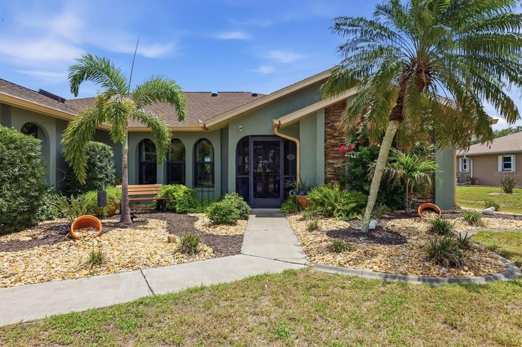 For Sale: $459,000 (3 beds, 2 baths, 2075 Square Feet)