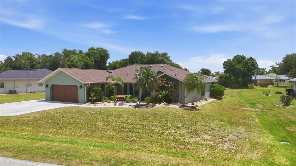 For Sale: $459,000 (3 beds, 2 baths, 2075 Square Feet)