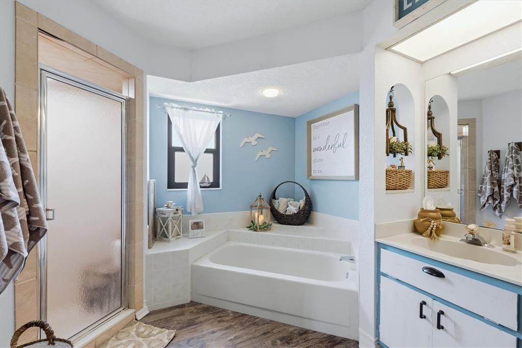 For Sale: $459,000 (3 beds, 2 baths, 2075 Square Feet)