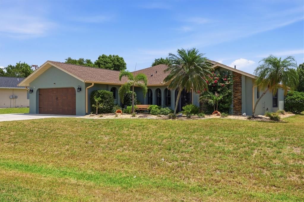 For Sale: $459,000 (3 beds, 2 baths, 2075 Square Feet)