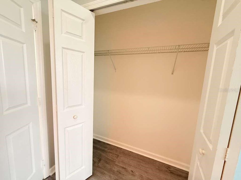 Active With Contract: $2,450 (3 beds, 2 baths, 1800 Square Feet)
