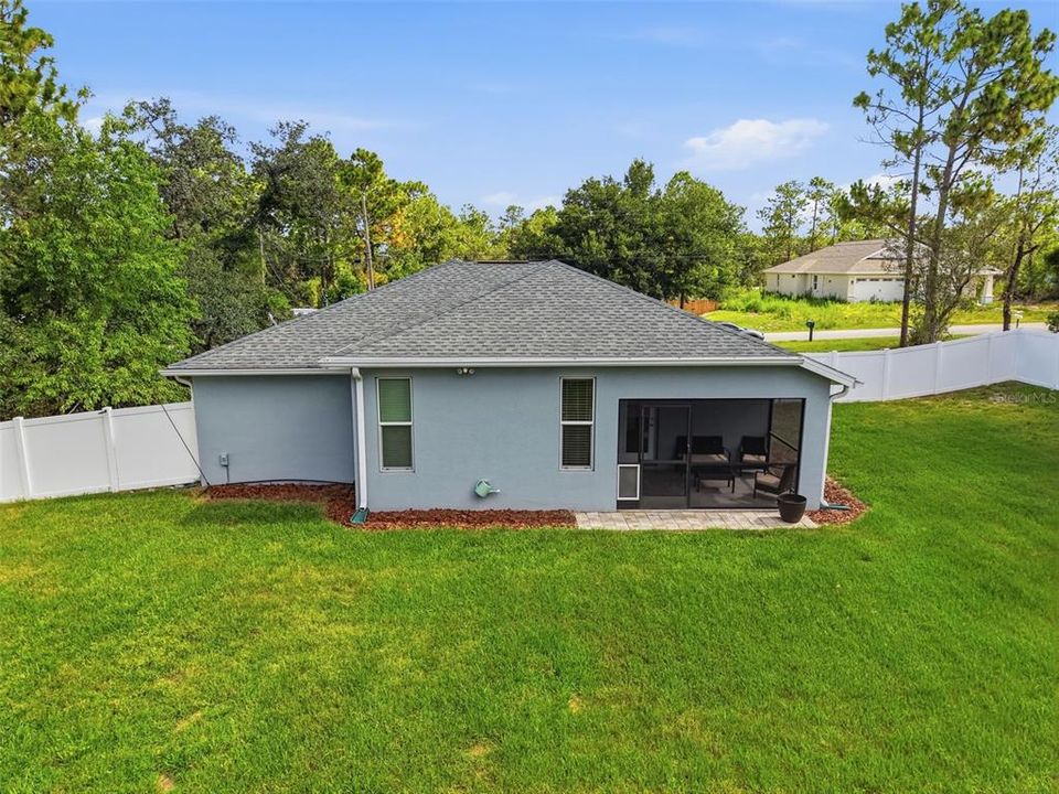 For Sale: $320,000 (3 beds, 2 baths, 1341 Square Feet)