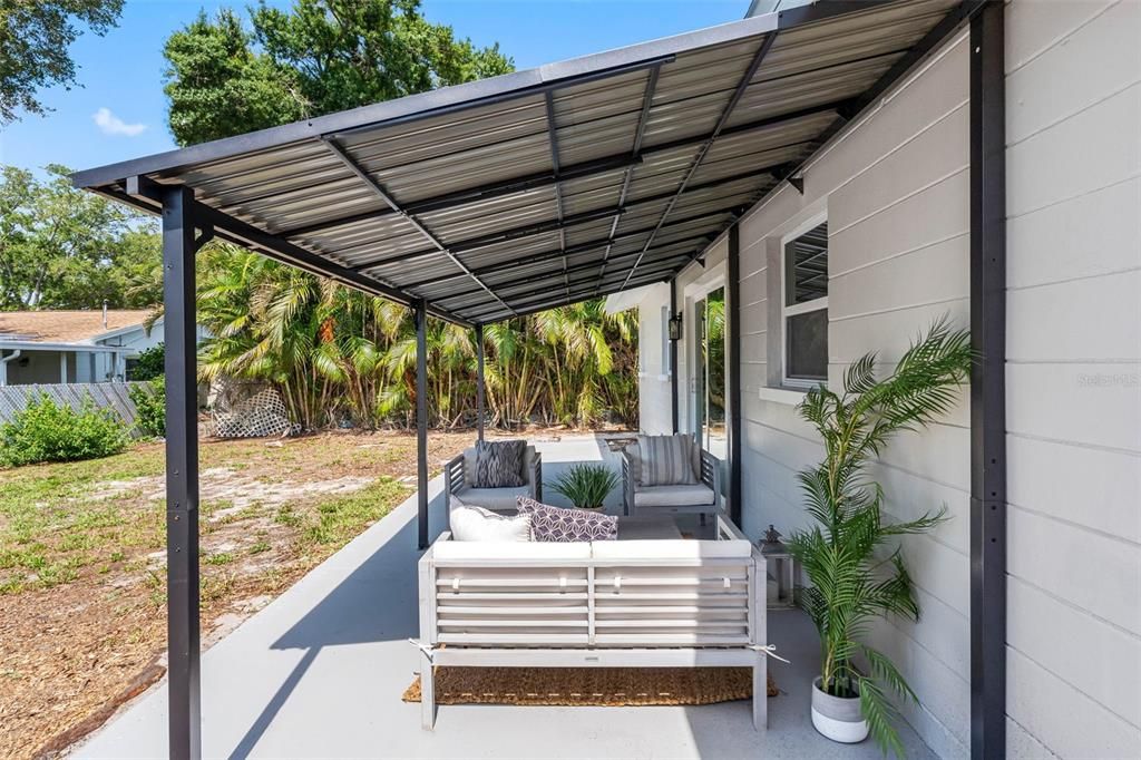 En Venta: $394,990 (2 camas, 2 baños, 917 Pies cuadrados)