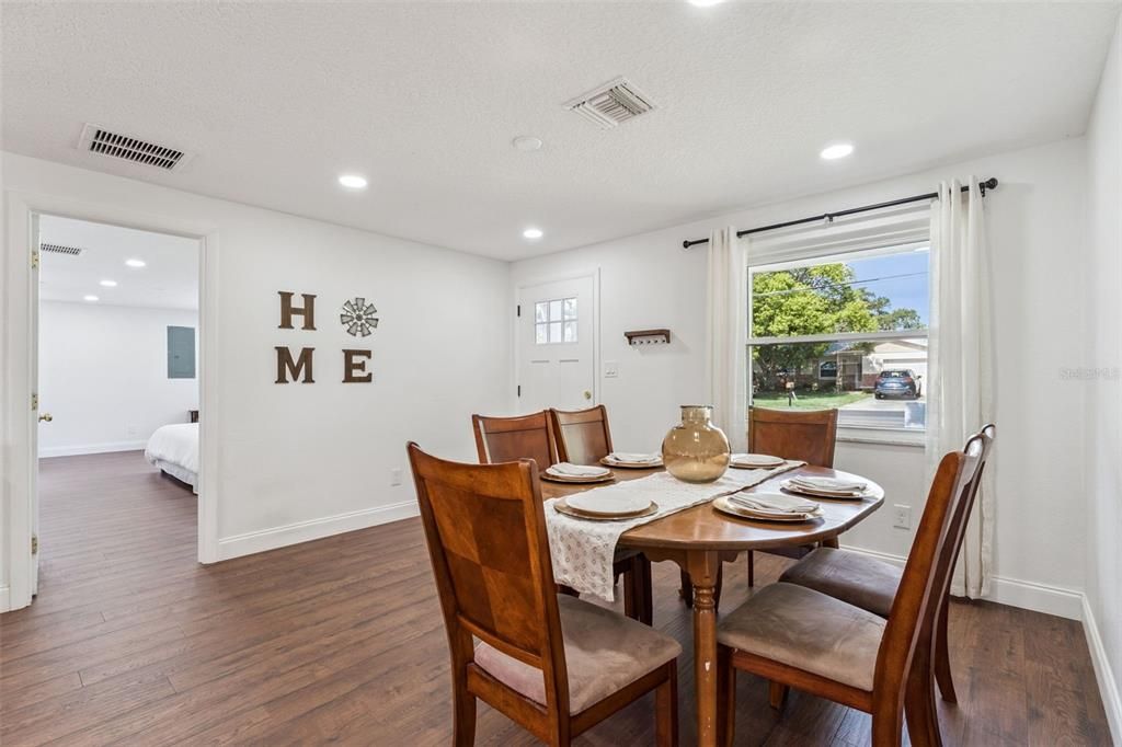 For Sale: $339,000 (3 beds, 2 baths, 1615 Square Feet)