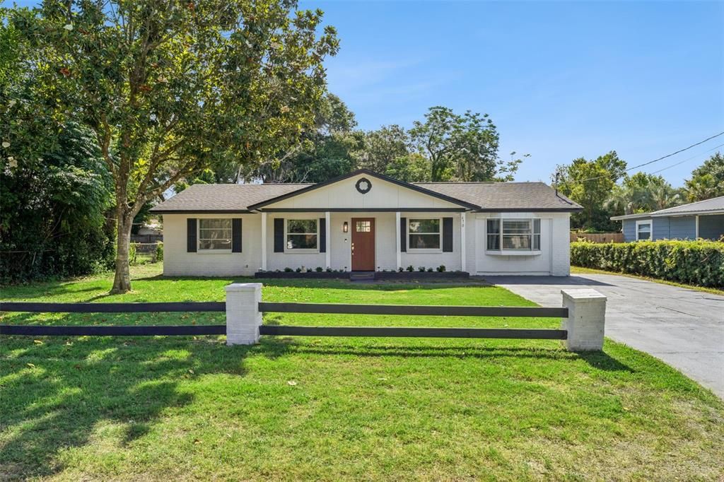 For Sale: $339,000 (3 beds, 2 baths, 1615 Square Feet)