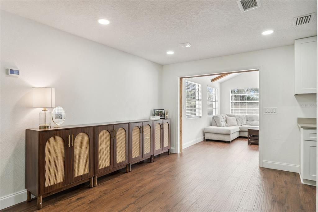 For Sale: $339,000 (3 beds, 2 baths, 1615 Square Feet)