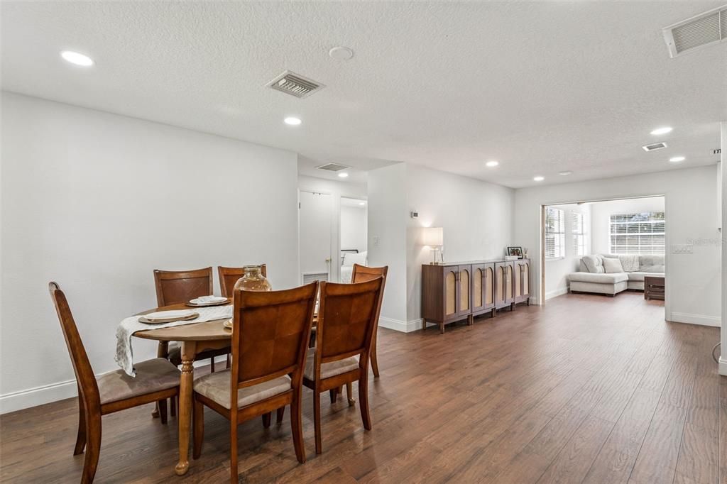For Sale: $339,000 (3 beds, 2 baths, 1615 Square Feet)