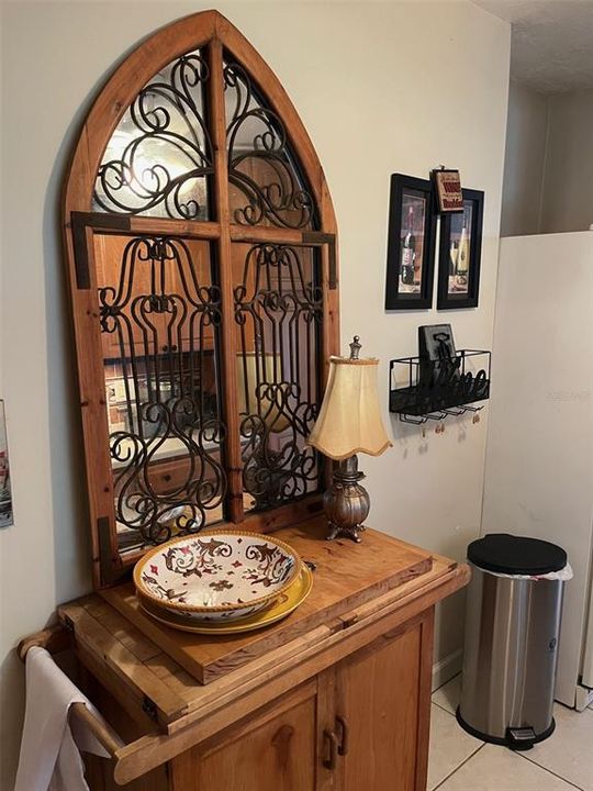 For Rent: $1,650 (1 beds, 1 baths, 850 Square Feet)