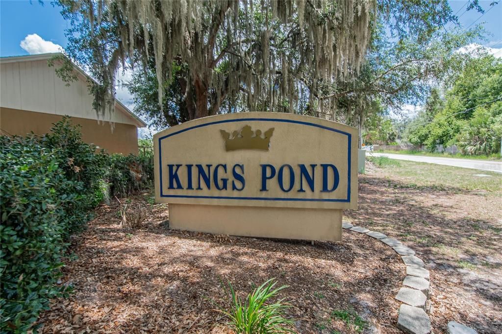 For Sale: $265,000 (3 beds, 2 baths, 1228 Square Feet)