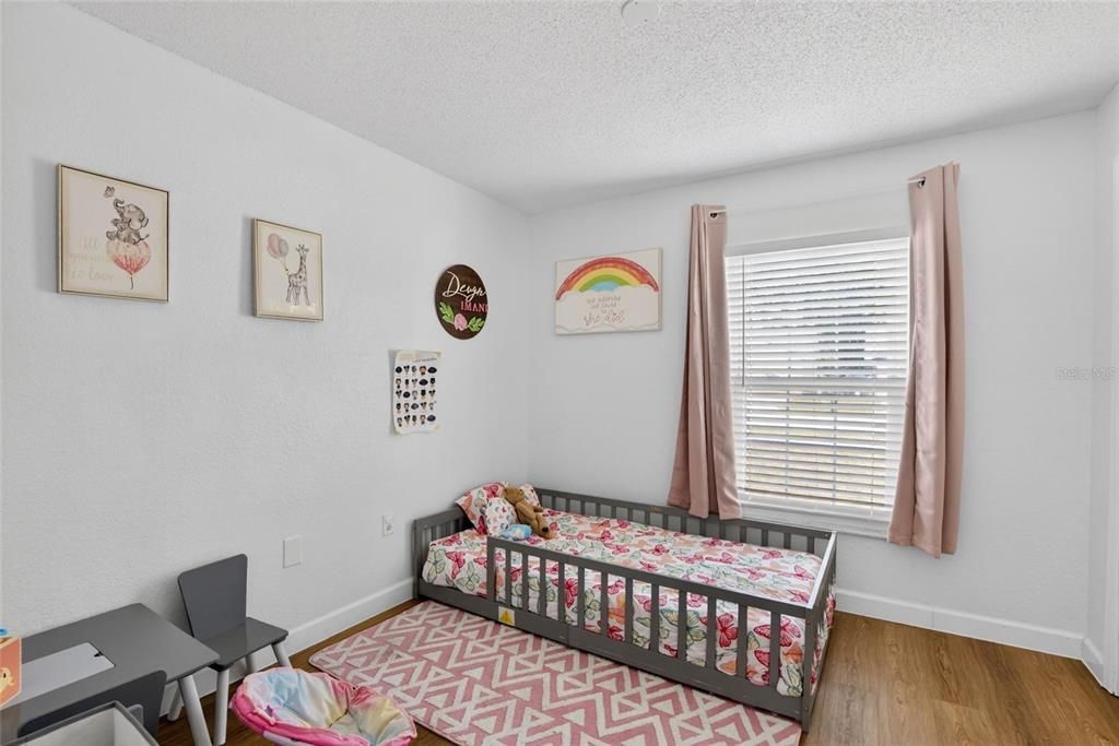 For Sale: $265,000 (3 beds, 2 baths, 1228 Square Feet)