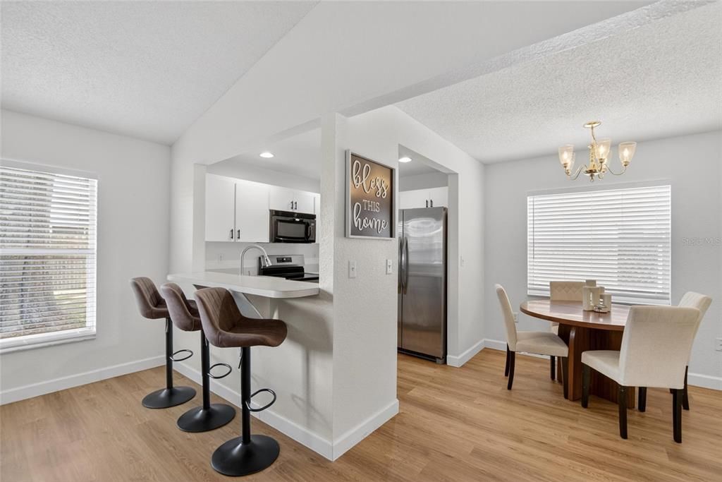 For Sale: $265,000 (3 beds, 2 baths, 1228 Square Feet)