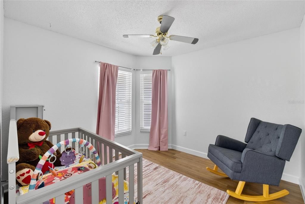 For Sale: $265,000 (3 beds, 2 baths, 1228 Square Feet)