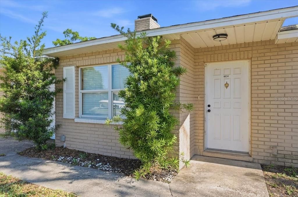 На продажу: $269,999 (3 спален, 1 ванн, 1310 Квадратных фут)