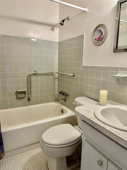 В аренду: $1,400 (2 спален, 20 ванн, 1100 Квадратных фут)