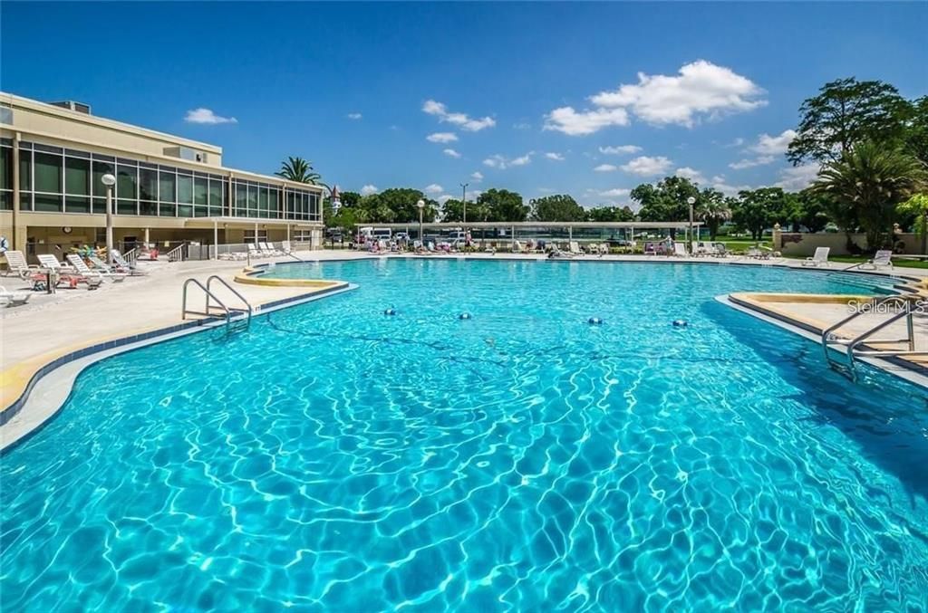 В аренду: $1,400 (2 спален, 20 ванн, 1100 Квадратных фут)