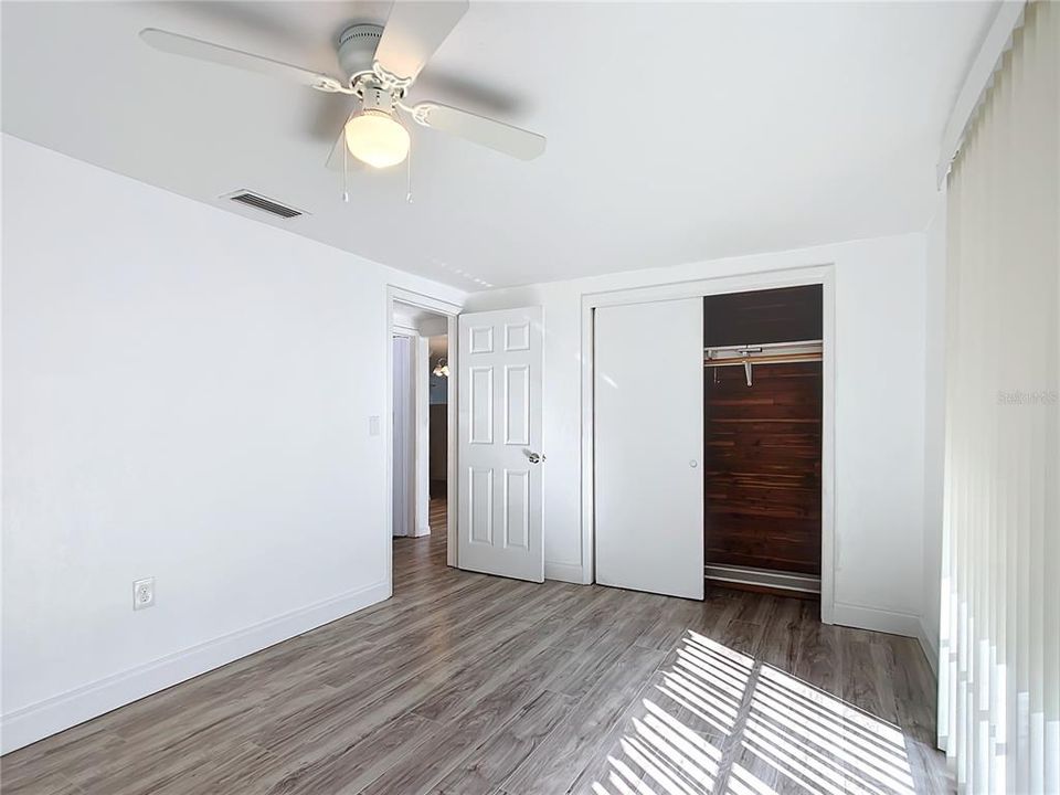 For Sale: $249,999 (3 beds, 2 baths, 1519 Square Feet)