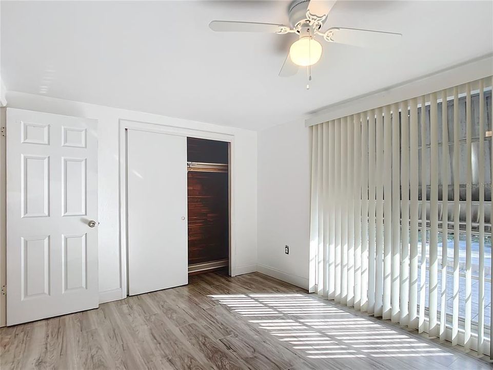 For Sale: $249,999 (3 beds, 2 baths, 1519 Square Feet)