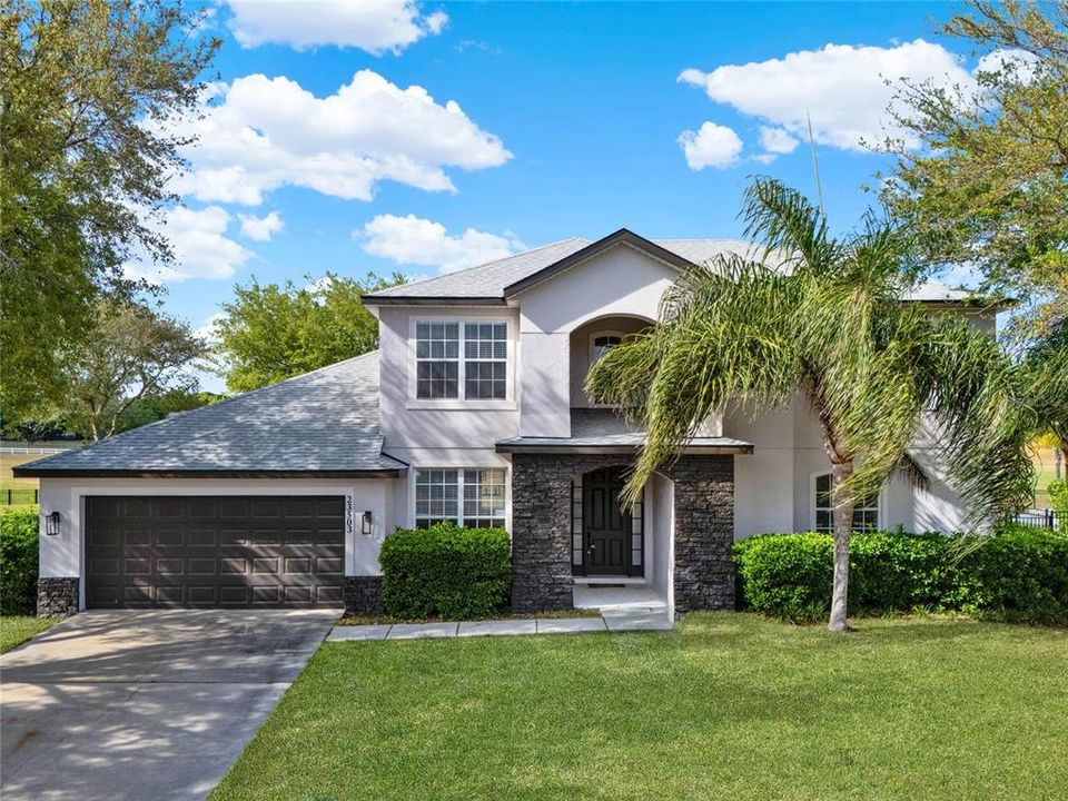 For Sale: $599,990 (5 beds, 3 baths, 2828 Square Feet)