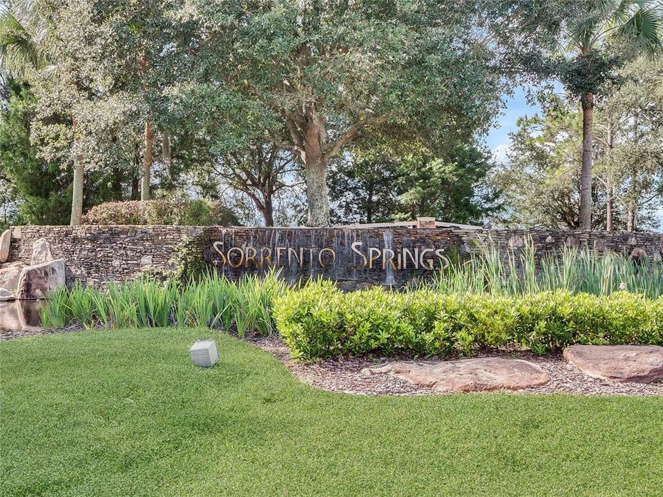For Sale: $599,990 (5 beds, 3 baths, 2828 Square Feet)