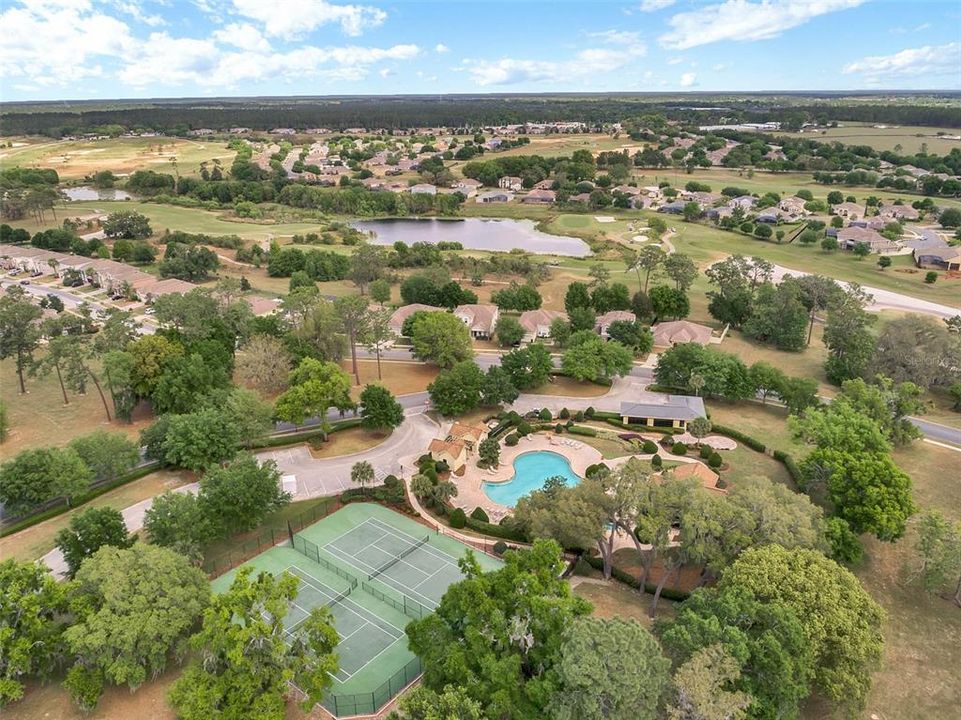 For Sale: $599,990 (5 beds, 3 baths, 2828 Square Feet)