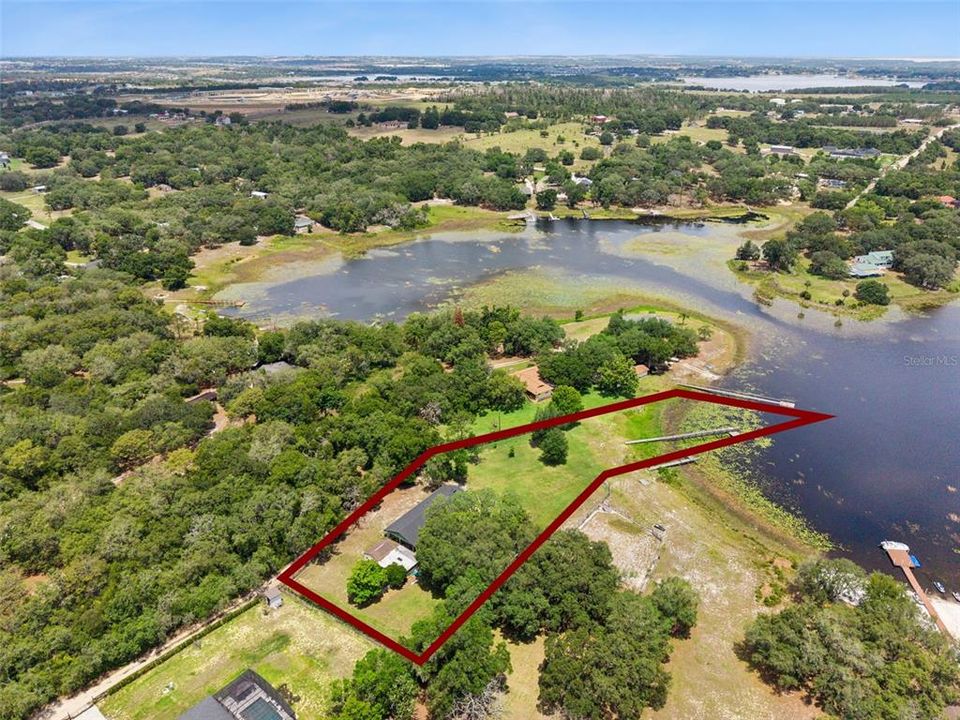 En Venta: $850,000 (1.79 acres)