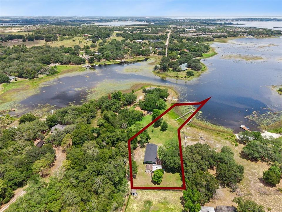 En Venta: $850,000 (1.79 acres)