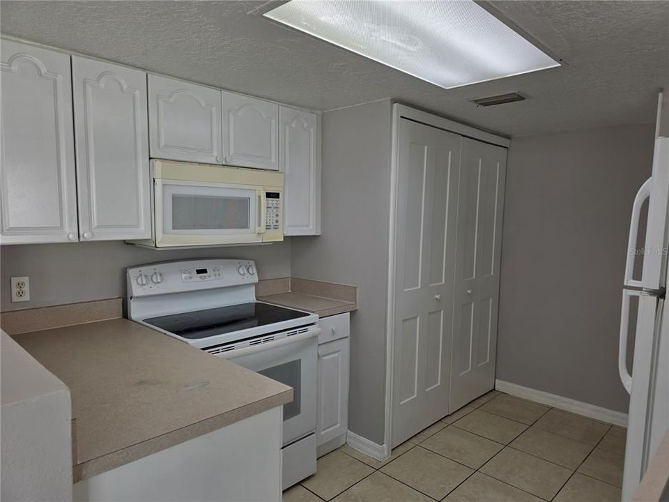 В аренду: $1,525 (3 спален, 2 ванн, 1764 Квадратных фут)