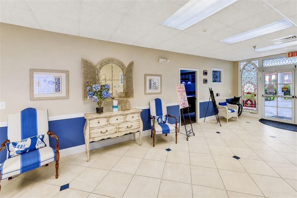 For Sale: $210,000 (2 beds, 2 baths, 1335 Square Feet)