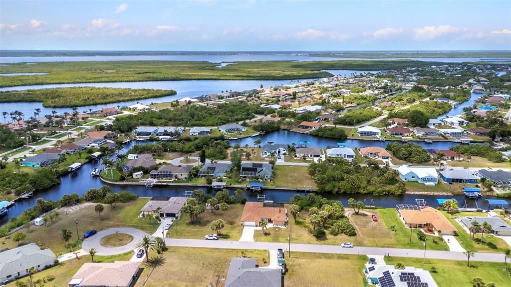 На продажу: $525,000 (3 спален, 2 ванн, 2117 Квадратных фут)