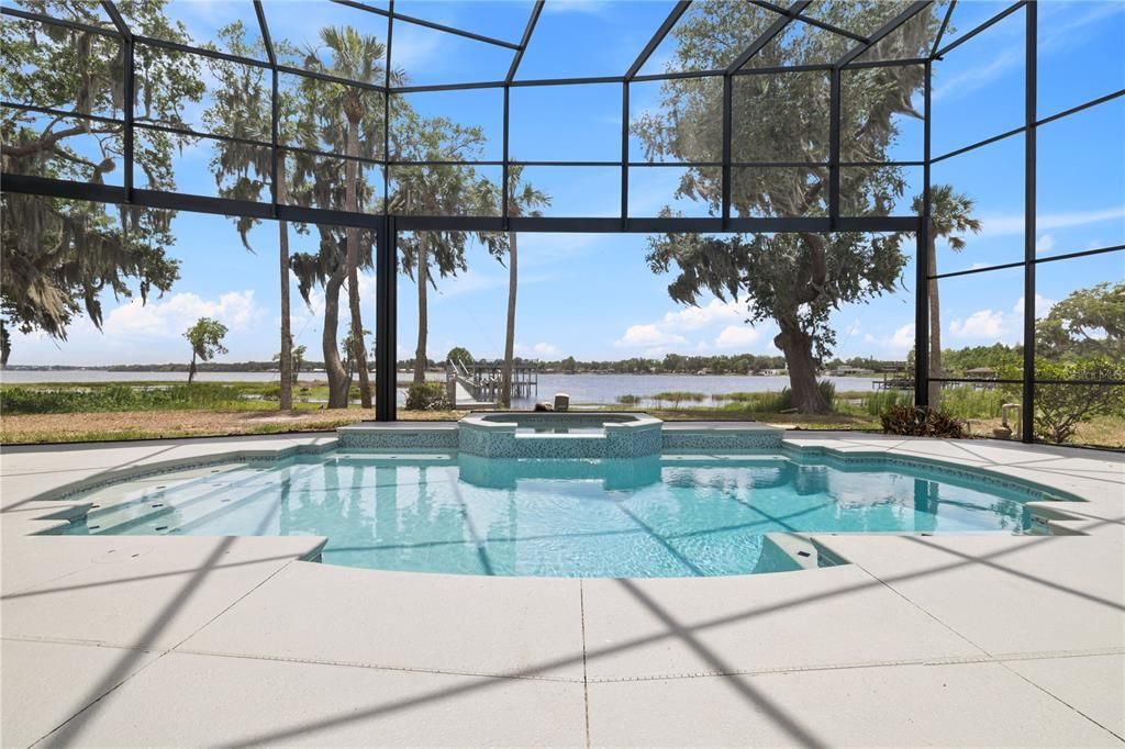 For Sale: $2,685,000 (5 beds, 5 baths, 4855 Square Feet)