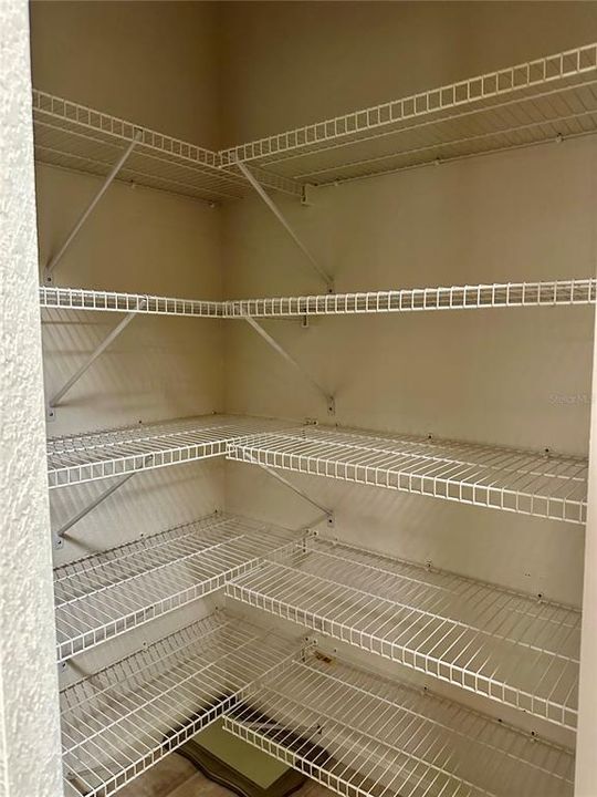 For Rent: $1,500 (1 beds, 1 baths, 700 Square Feet)