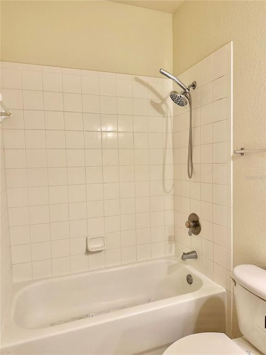 For Rent: $1,500 (1 beds, 1 baths, 700 Square Feet)
