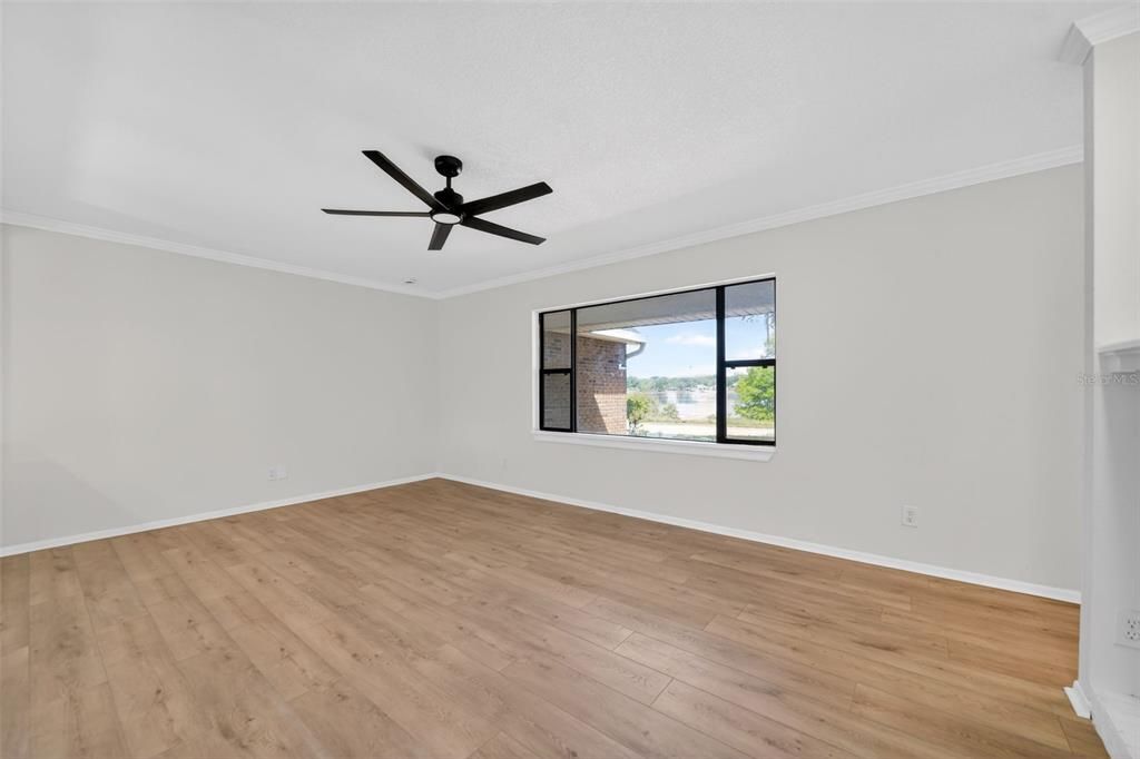 En Venta: $699,900 (3 camas, 3 baños, 2019 Pies cuadrados)