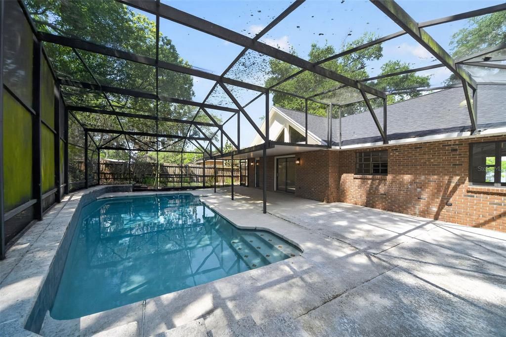 En Venta: $699,900 (3 camas, 3 baños, 2019 Pies cuadrados)