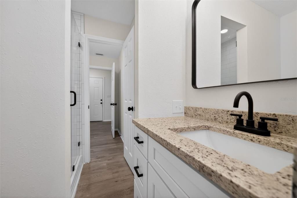 En Venta: $699,900 (3 camas, 3 baños, 2019 Pies cuadrados)