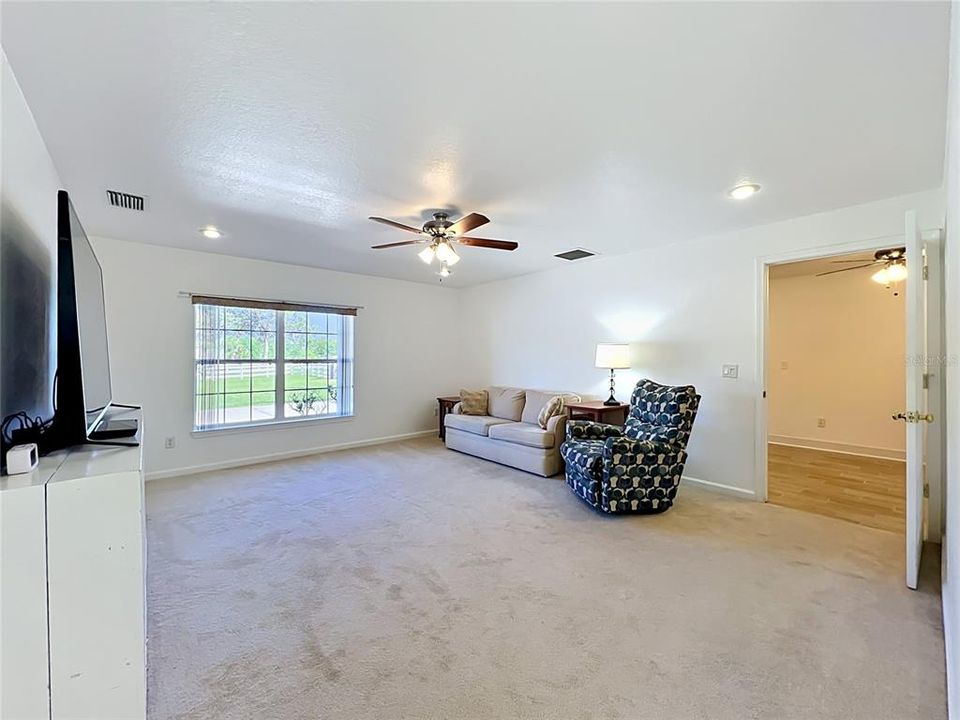For Sale: $1,400,000 (8 beds, 6 baths, 4507 Square Feet)