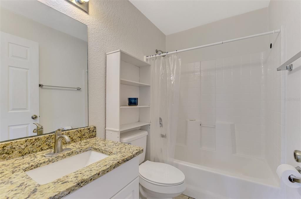 En Venta: $269,900 (3 camas, 2 baños, 1212 Pies cuadrados)