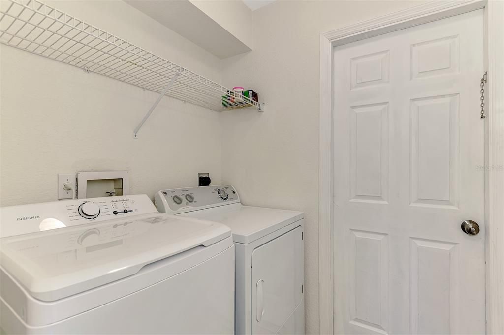 En Venta: $269,900 (3 camas, 2 baños, 1212 Pies cuadrados)