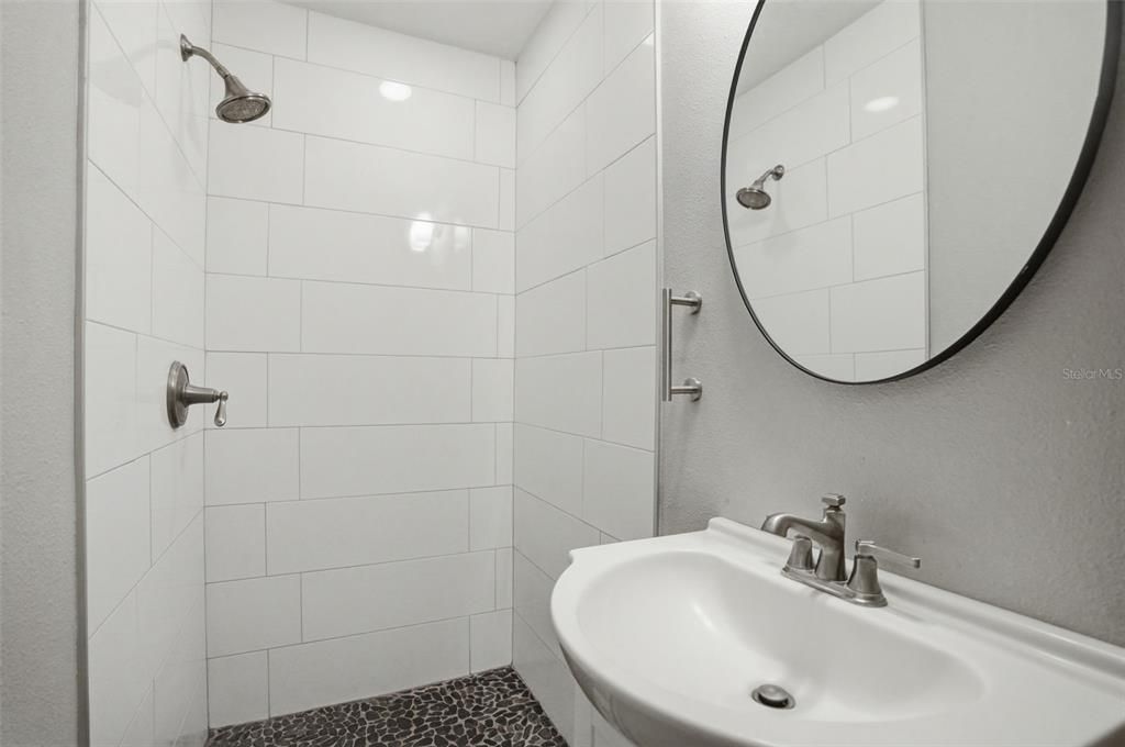 В аренду: $3,500 (3 спален, 2 ванн, 1778 Квадратных фут)