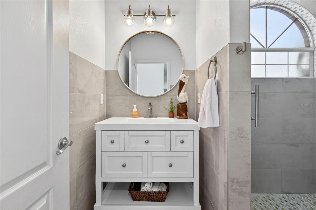 Active With Contract: $589,999 (4 beds, 3 baths, 3769 Square Feet)