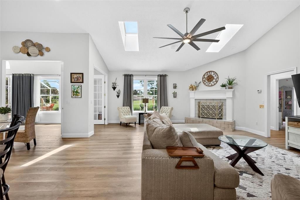 Active With Contract: $589,999 (4 beds, 3 baths, 3769 Square Feet)